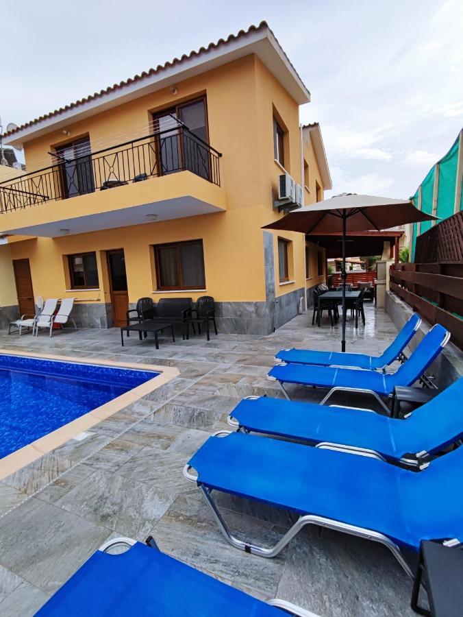 Villa Rina Paphos Ngoại thất bức ảnh
