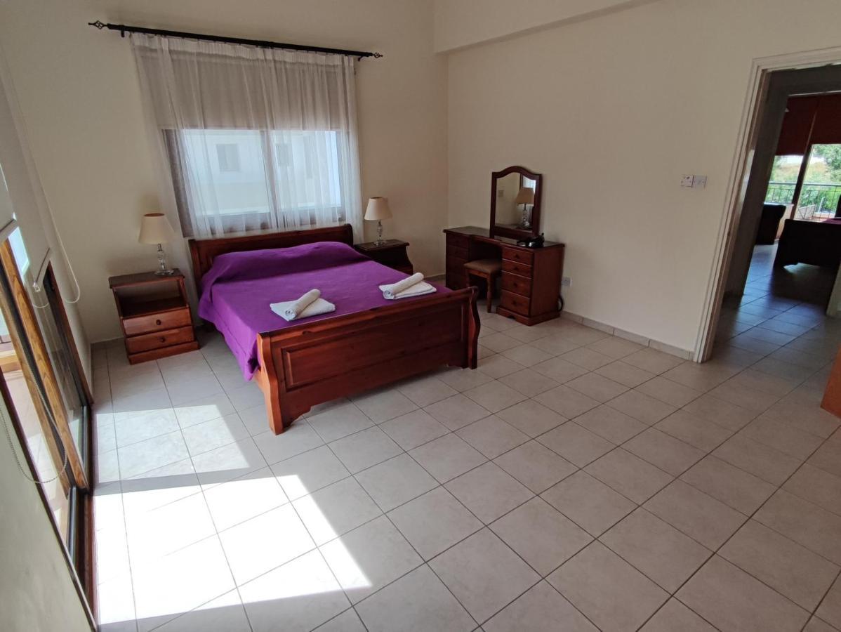 Villa Rina Paphos Ngoại thất bức ảnh